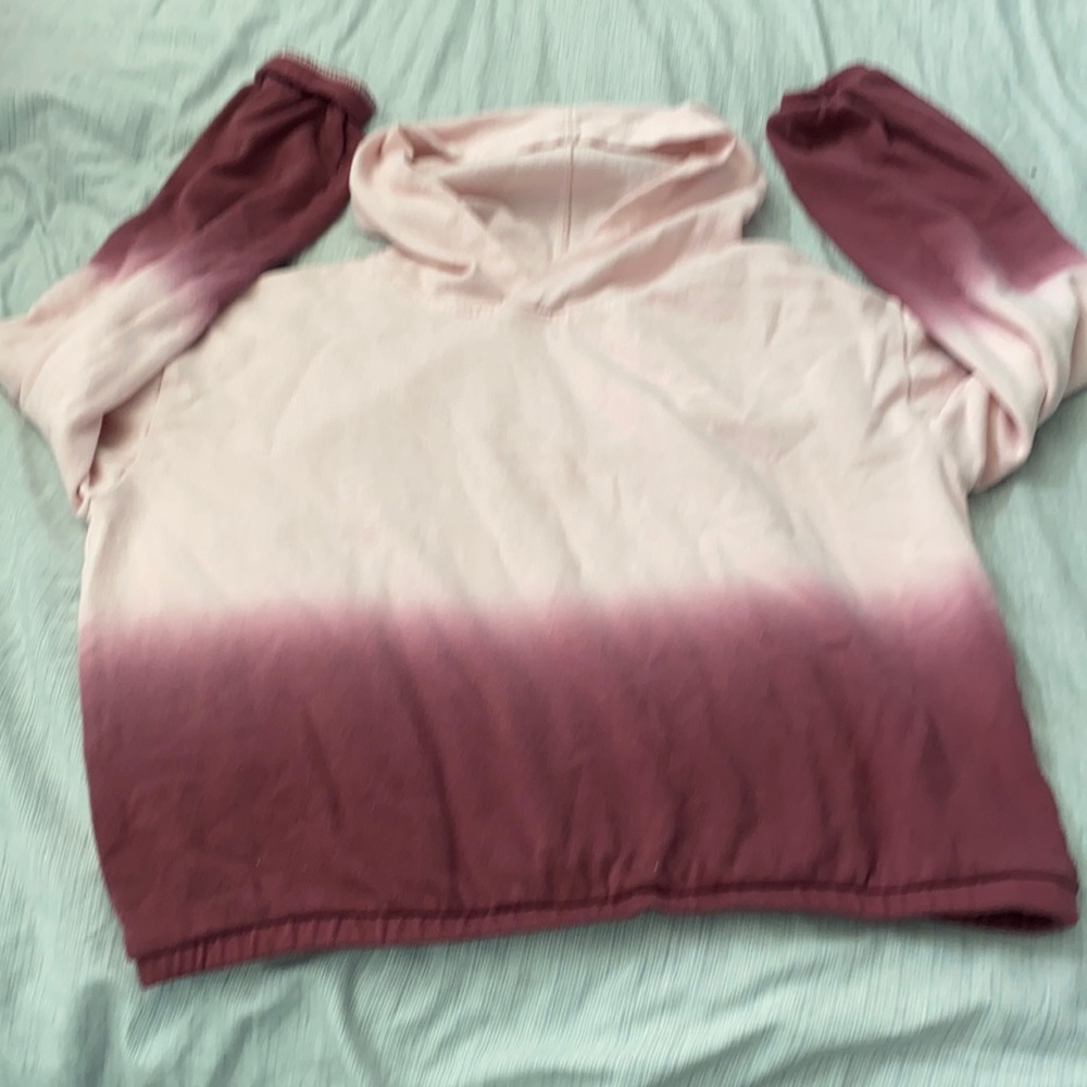 Old Navy Sweatshirt
